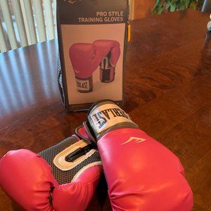 Everlast Pro Style Training Gloves 8 0z.